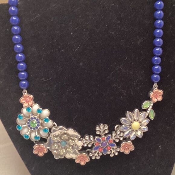 Lia Sophia Adjustable Floral Necklace with Blue Beads - Picture 4 of 7